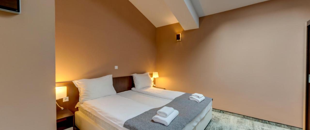 Balkan Hotel Chiflik Esterno foto