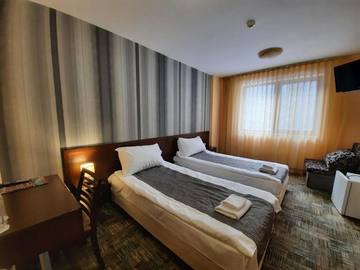 Balkan Hotel Chiflik Esterno foto